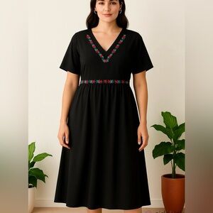 NWOT!Embroidered Black Pocket Curved Hem Maxi Dress Size 12 or Large